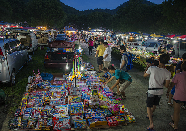 Tanjung Bungah Night Market / Night Markets In Penang / The night